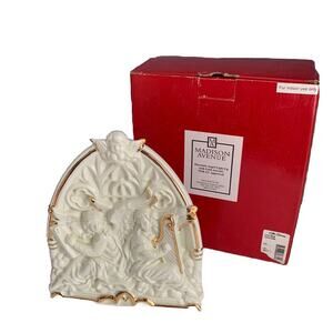 Madison Avenue Porcelain Angel Light Up Gold Accents New Christmas Decor New NIB